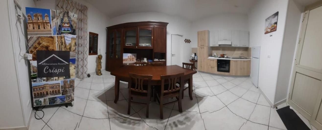 Casa Crispi Hotel Noto Kültér fotó